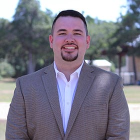 Headshot of Daniel Lopez